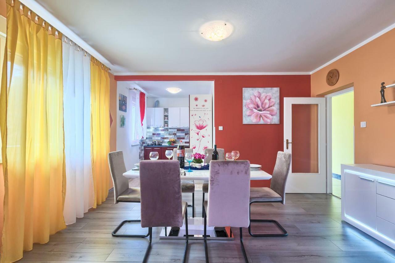 Apartman Modry 普拉 外观 照片