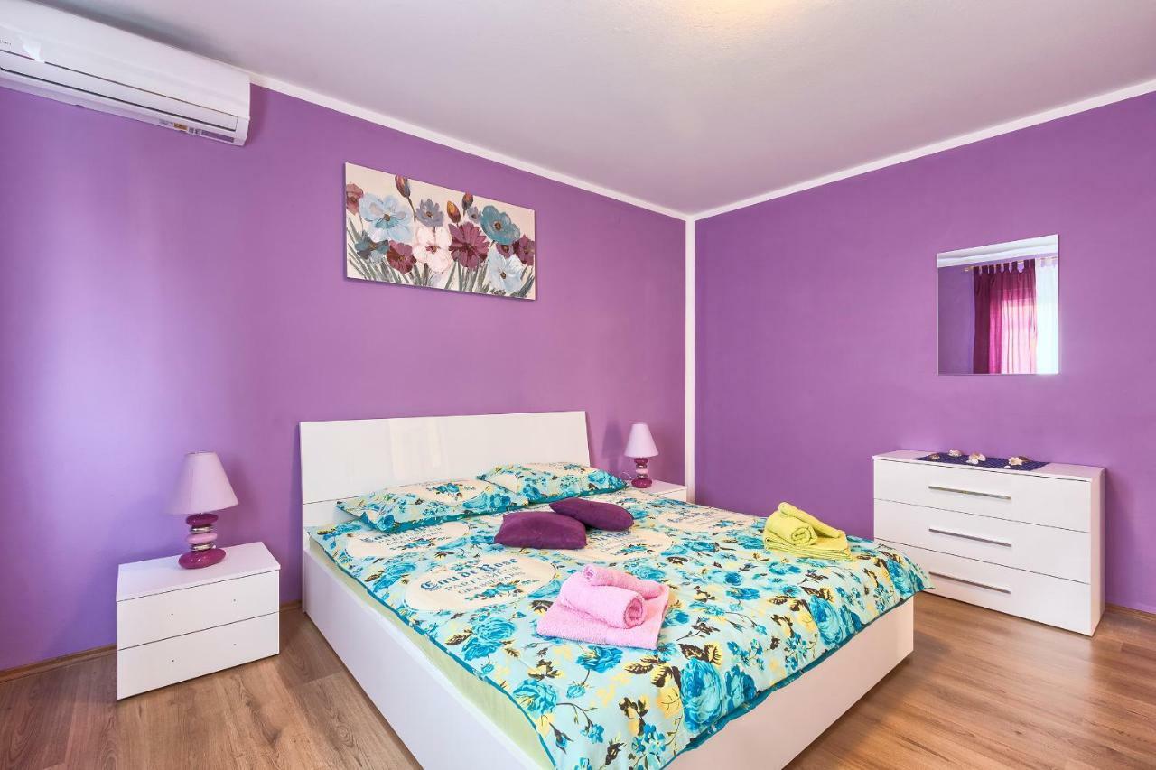 Apartman Modry 普拉 外观 照片