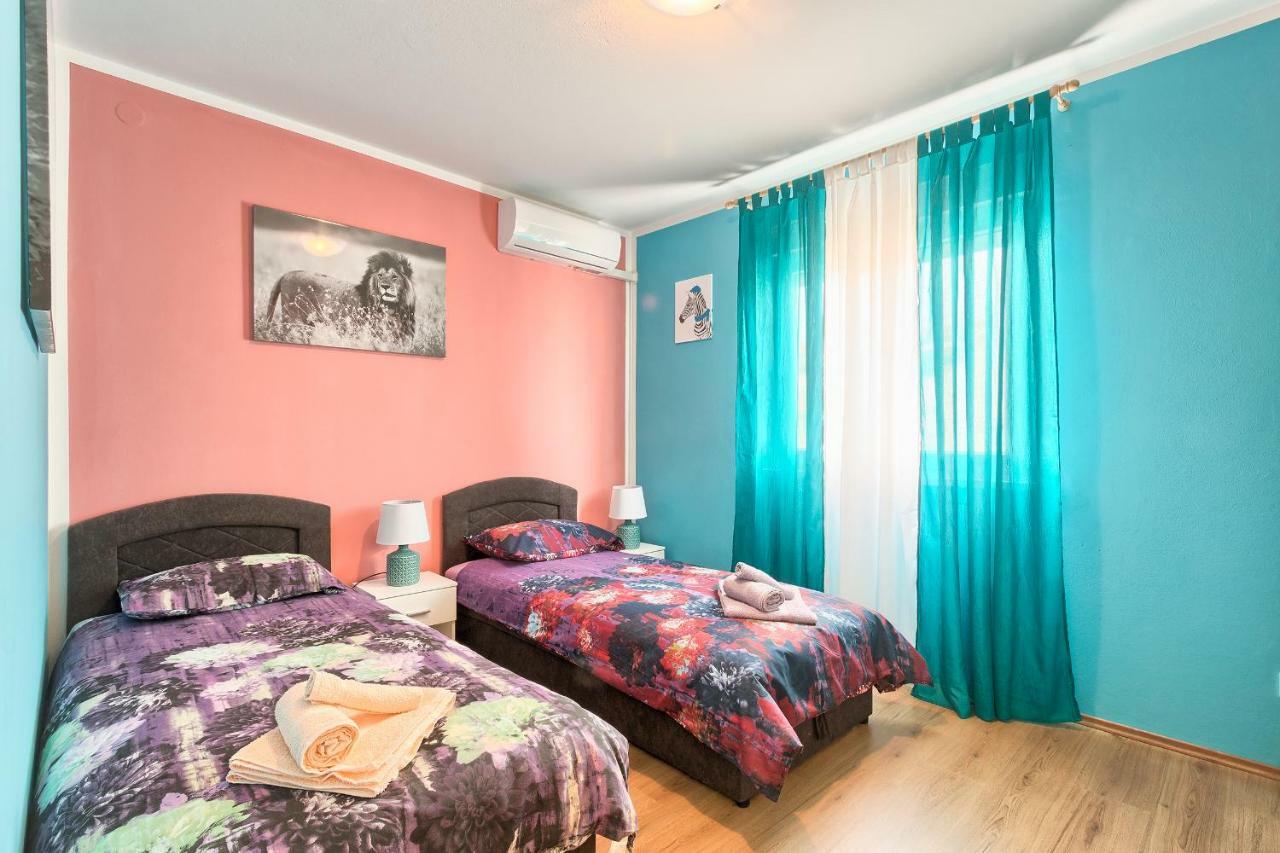 Apartman Modry 普拉 外观 照片