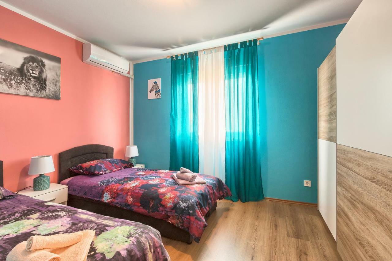 Apartman Modry 普拉 外观 照片